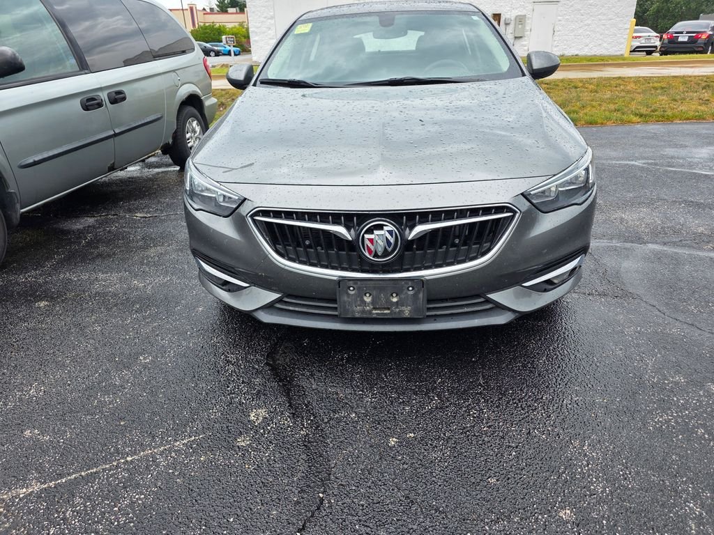 Used 2018 Smoked Pearl Metallic Buick Essence image 1