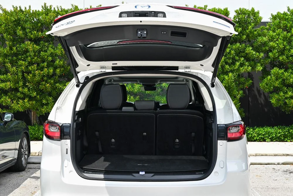 Certified Used 2024 White Mazda Premium image 6