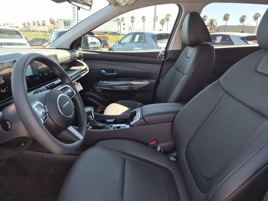 New 2026 Black Hyundai SEL Plus FWD image 15