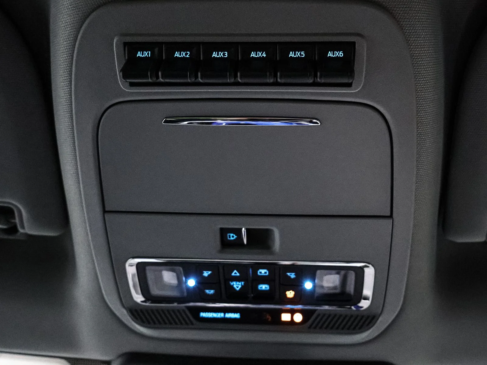 New 2026 Avalanche Ford F-350® Lariat® image 33
