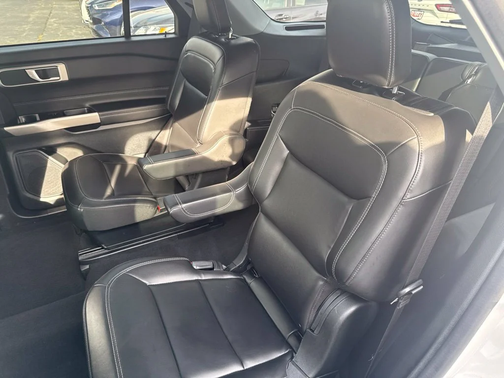 Used 2022 White Metallic Ford XLT image 32