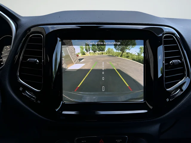Used 2020 Gray Jeep Limited image 28