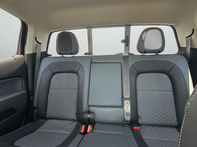 Used 2017 Red Chevrolet Z71 image 27
