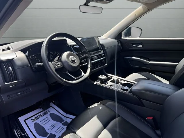 Used 2023 Black Nissan SL image 10