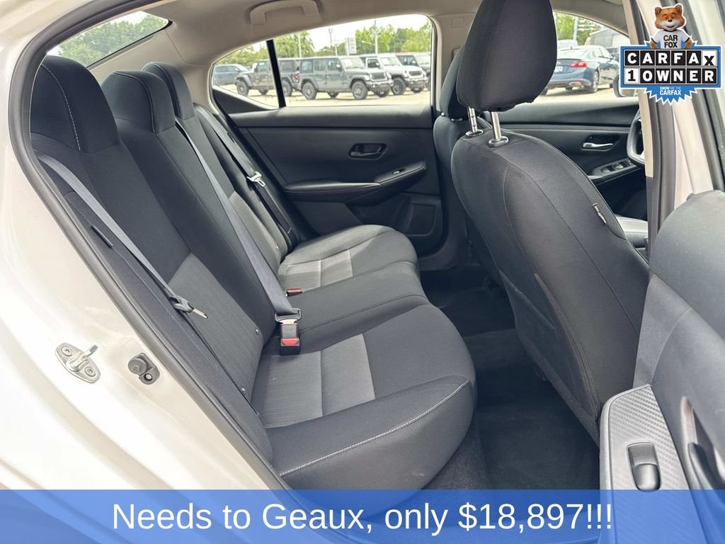 Used 2025 White Nissan SV image 21
