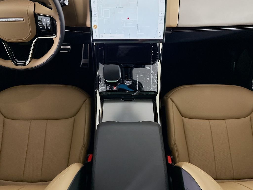 New 2026 Santorini Black LAND ROVER Dynamic SE image 18