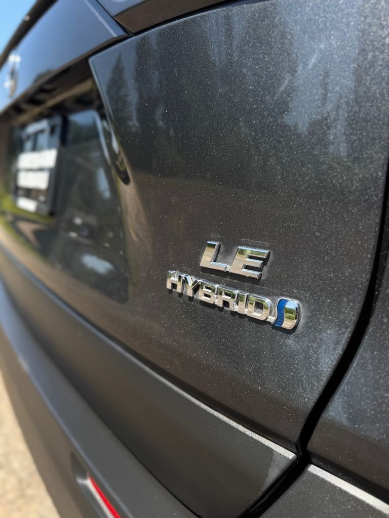 Used 2020 Magnetic Gray Metallic Toyota LE image 44