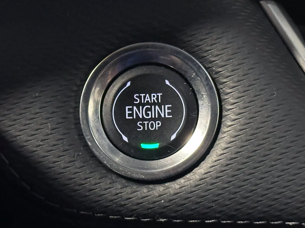 Used 2025 Gray Chevrolet LT image 27