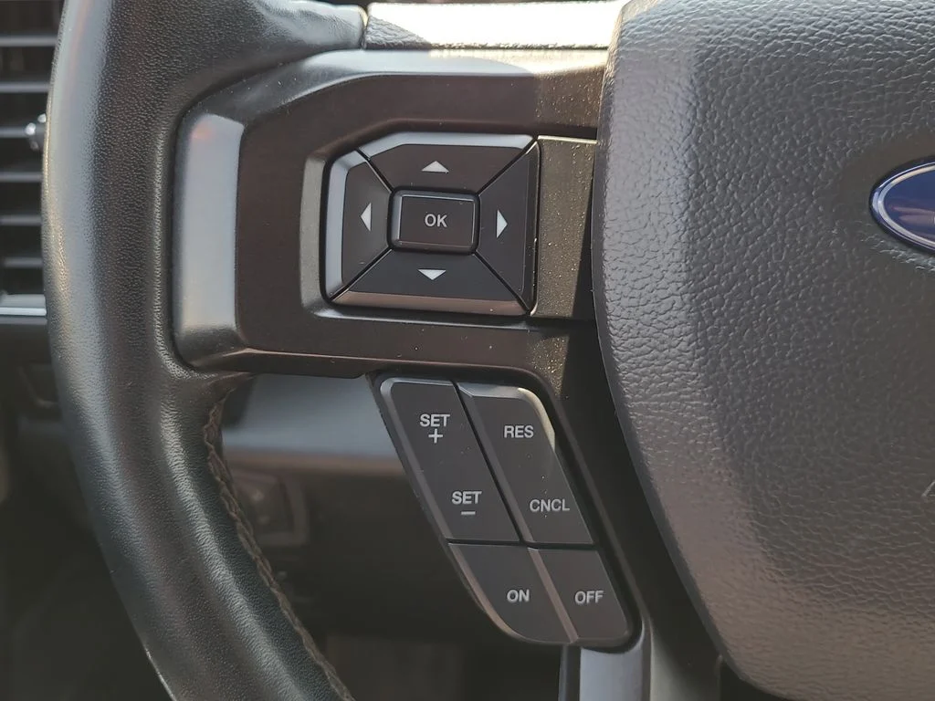 Used 2018 Gray Ford Limited image 34