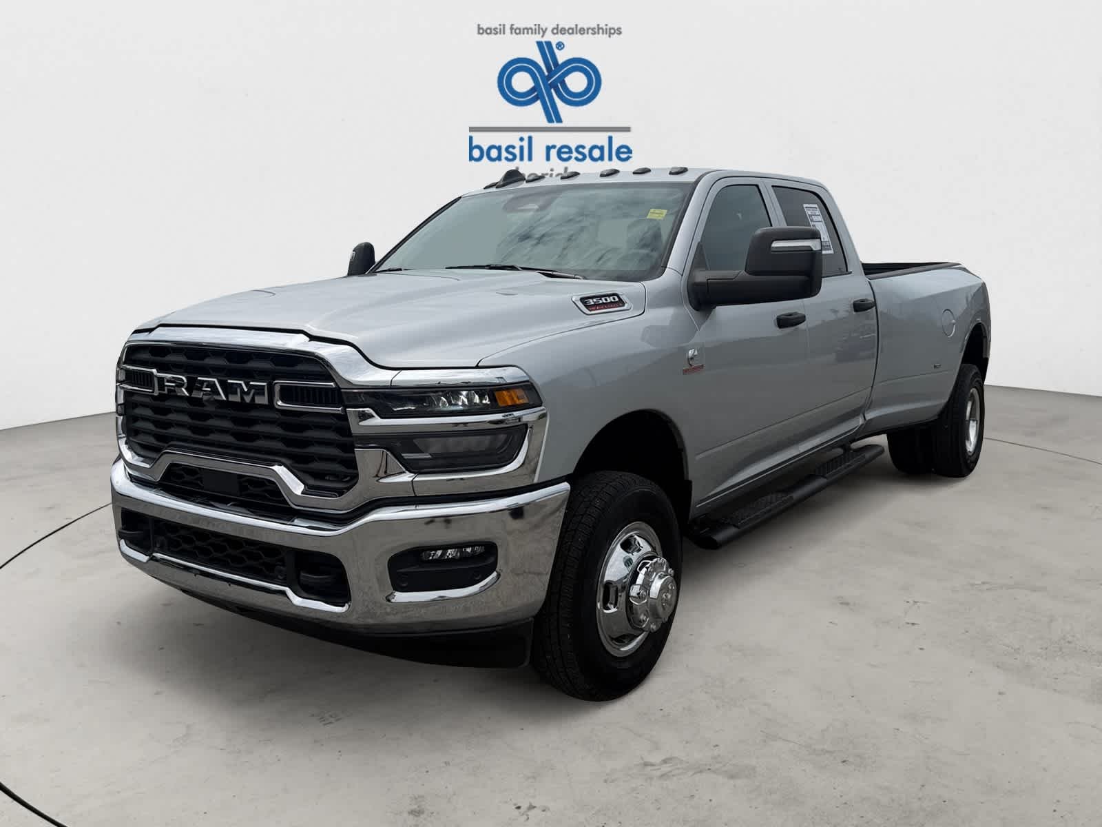 Used 2026 Silver Zynith Ram Tradesman image 2