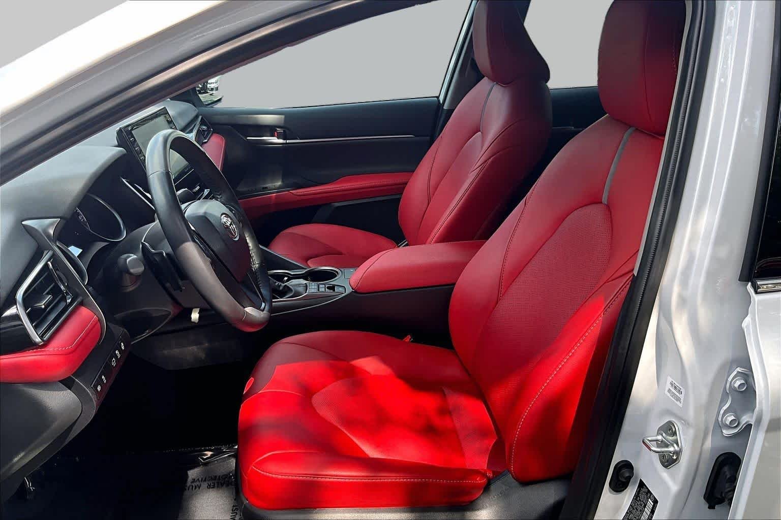 Used 2024 Wind Chill Pearl Toyota Hybrid XSE image 9