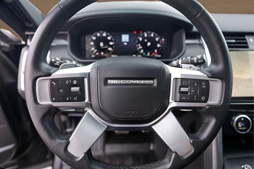 2024 Land Rover Discovery Metropolitan Edition - Photo 15