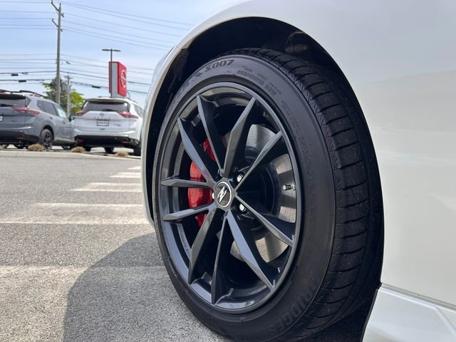 New 2026 Pearl White TriCoat / Super Black Two-tone Nissan Performance image 8