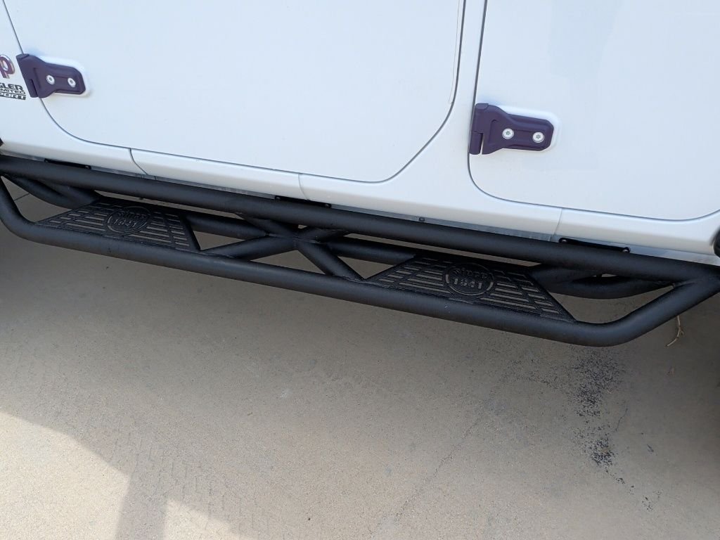 Used 2020 White Jeep Unlimited Sport S image 40