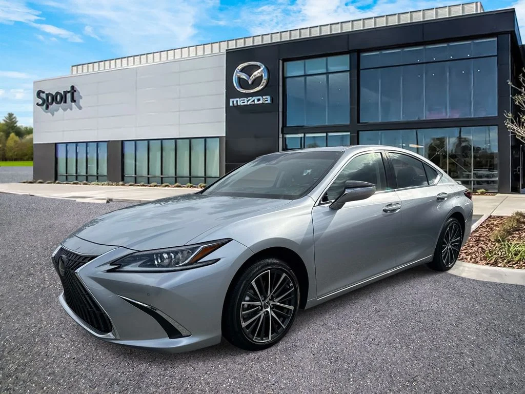 Used 2025 Silver Lexus 350 image 7