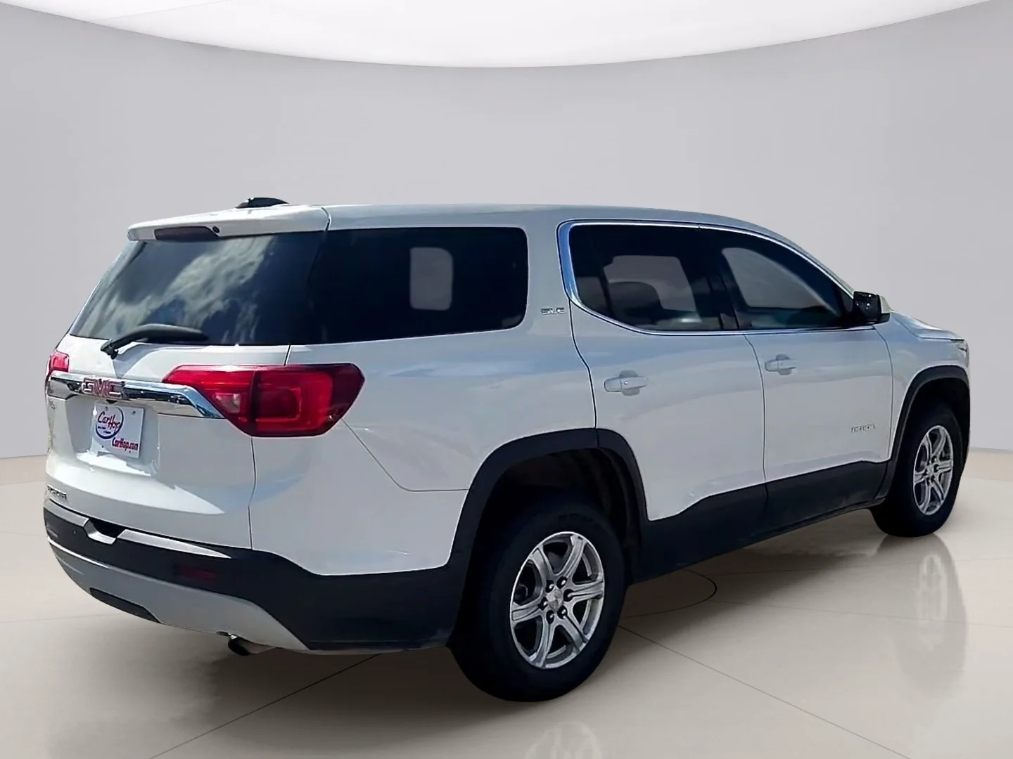 Used 2017 White Gmc SLE image 5