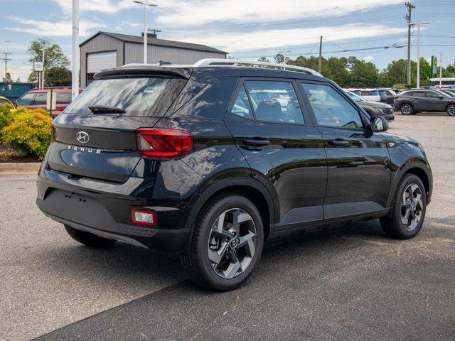 New 2026 Black Hyundai SEL image 13