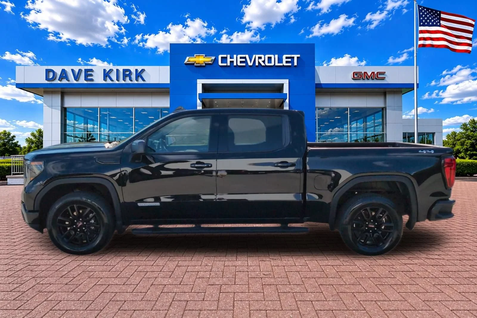 Used 2024 Onyx Black GMC Elevation image 6
