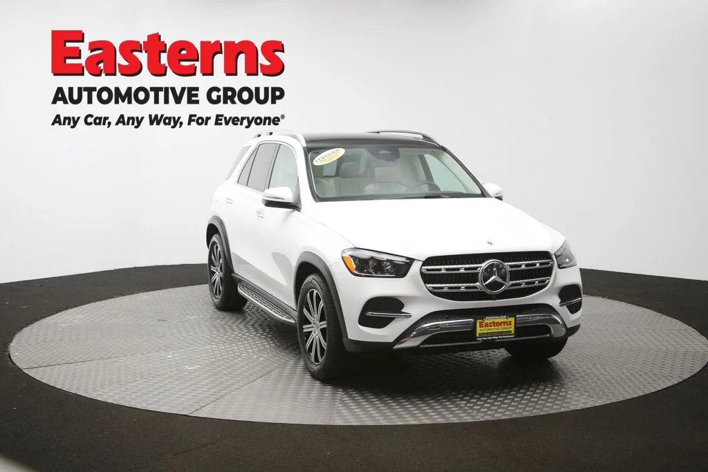 Used 2025 White Mercedes-Benz GLE 450e image 51