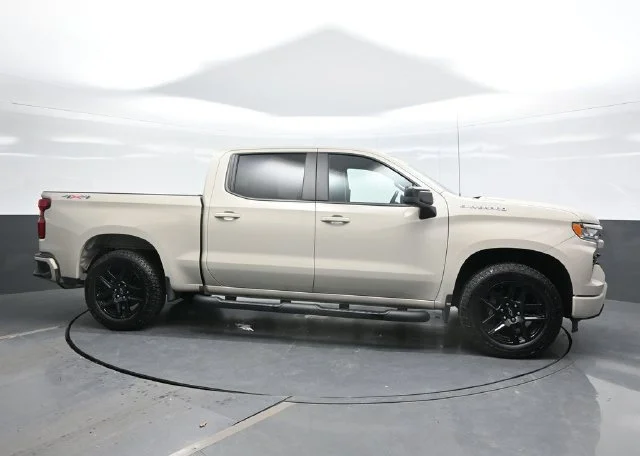 Used 2026 White Chevrolet RST image 8