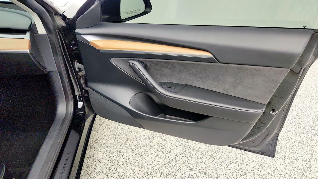 Used 2023 Solid Black Tesla RWD image 30