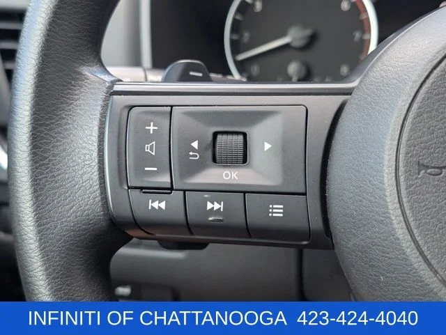 Used 2024 White Nissan SV image 19