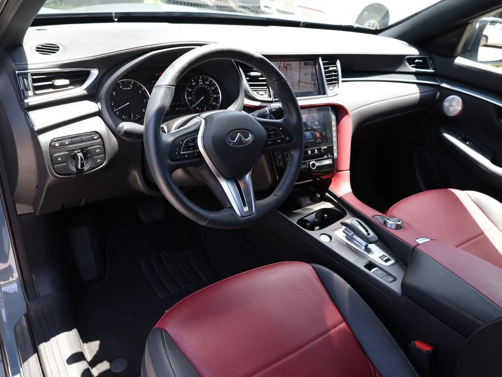 Certified Used 2025 Gray INFINITI SPORT image 16