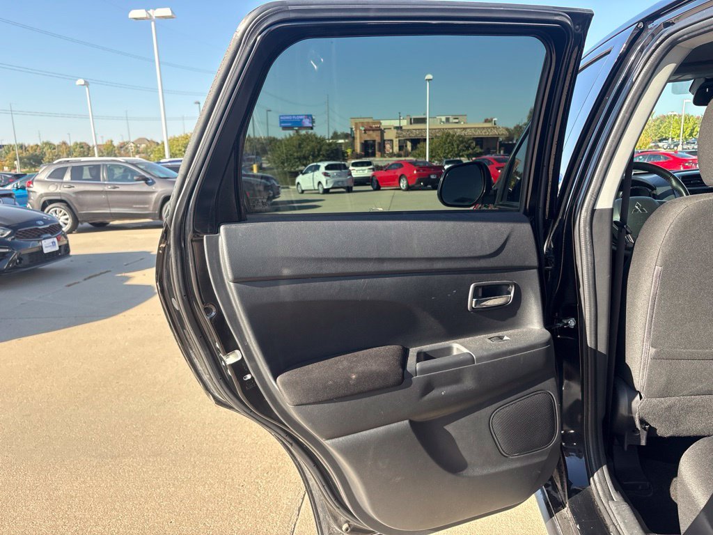 Used 2022 Black Mitsubishi 2.0 LE image 30