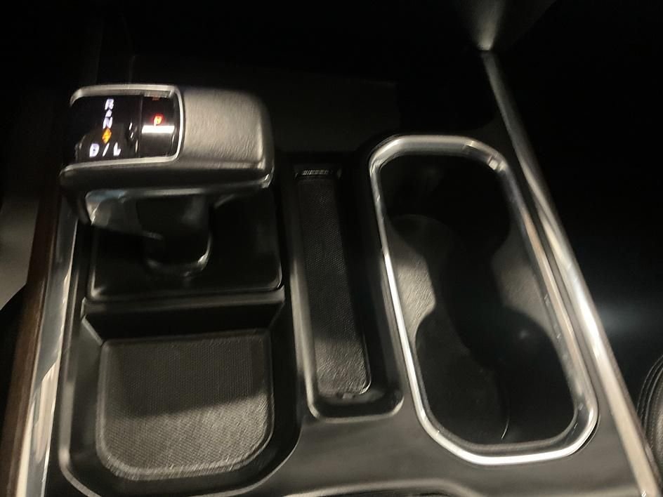 Used 2022 Black Chevrolet High Country image 30