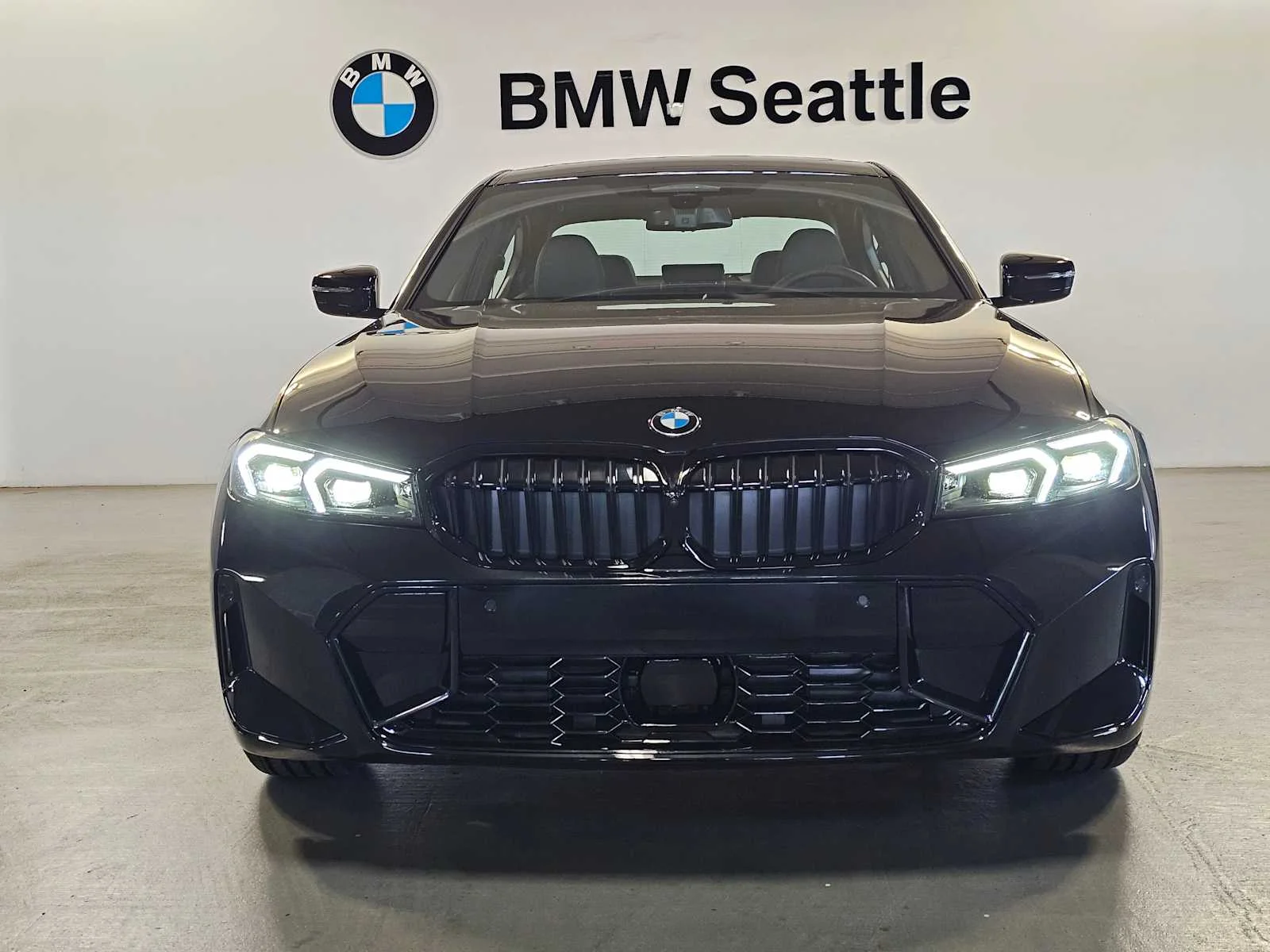 New 2026 Black Sapphire Metallic BMW 330i xDrive image 6
