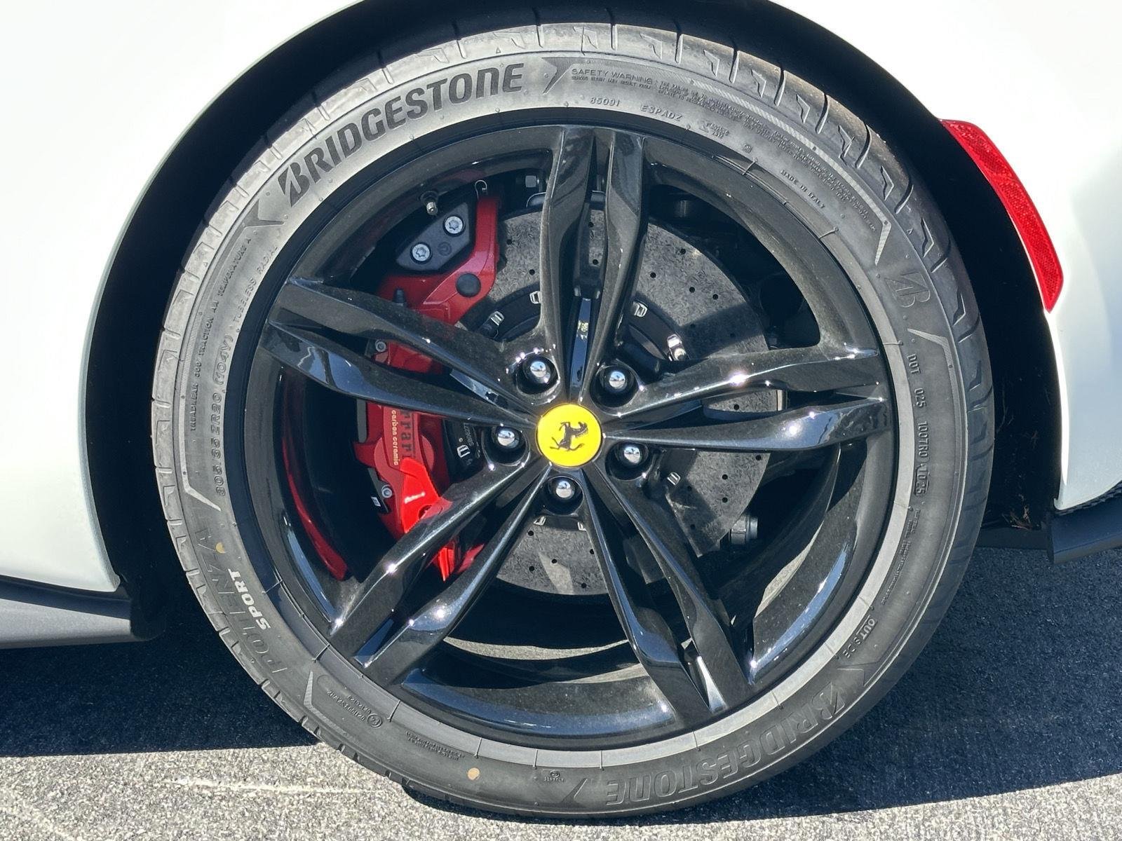 Used 2025 Bianco Cervino Ferrari  image 45