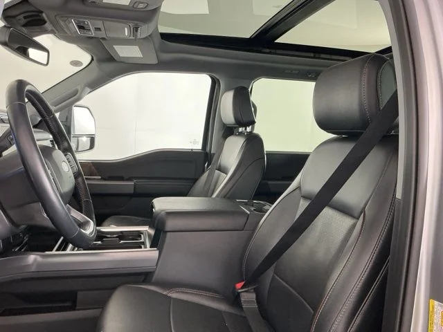 Certified Used 2024  Ford Lariat image 18