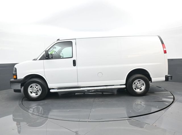 2024 Chevrolet Express Cargo Work Van - Photo 19