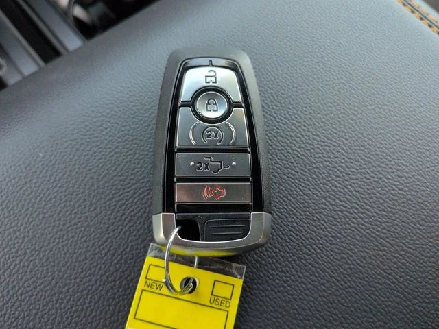 New 2026 Agate Black Metallic Ford Tremor® image 28