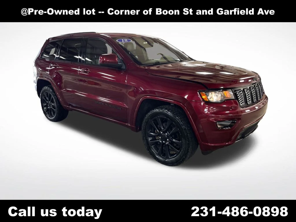 Used 2018 Red Jeep Altitude image 7