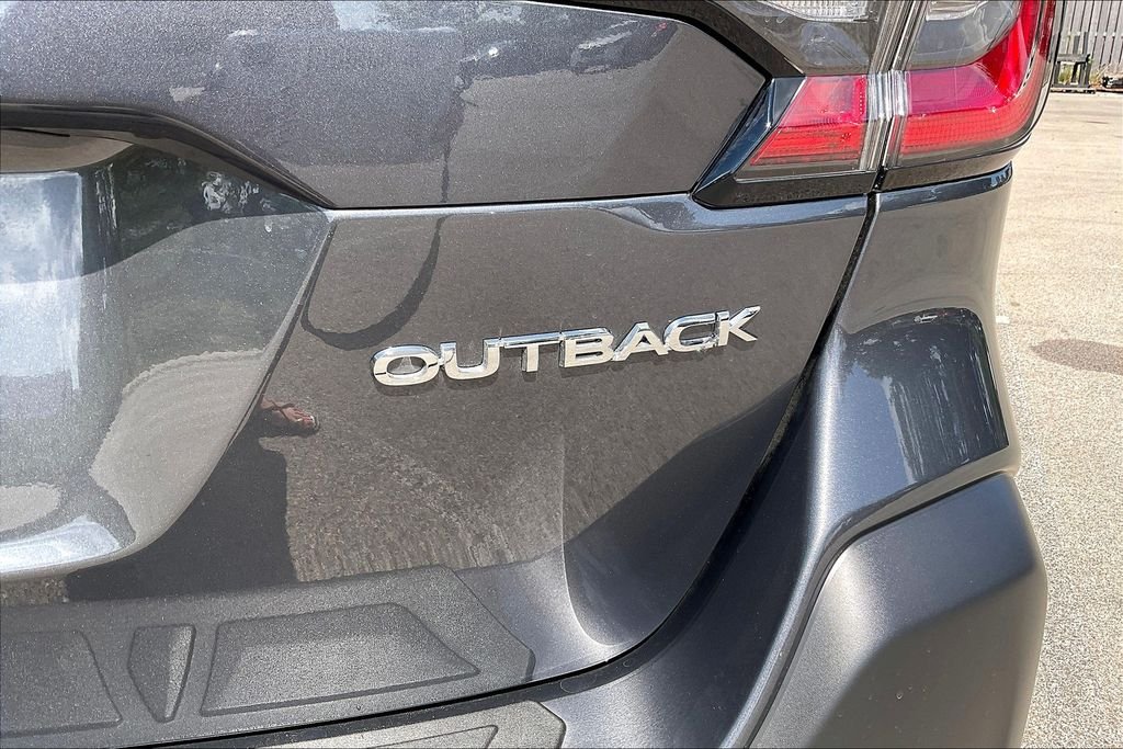2025 Subaru Outback Limited - Photo 7