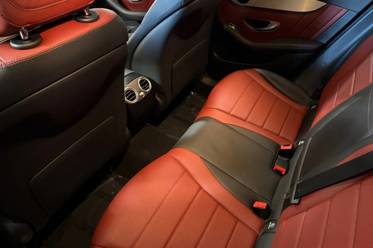 Certified Used 2022 Black Mercedes-Benz GLC 300 image 11