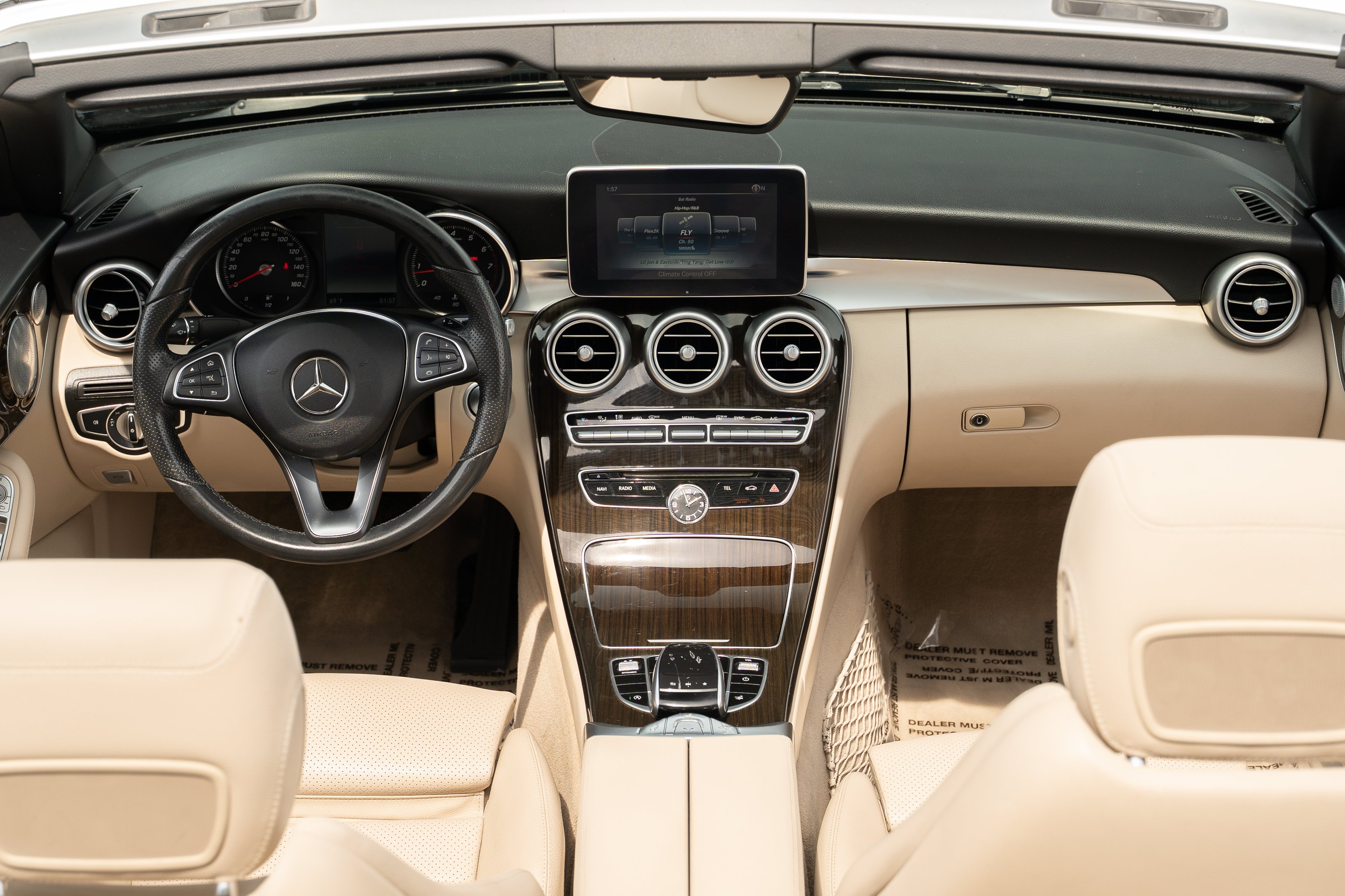 Used 2017 Brilliant Blue Metallic Mercedes-Benz C 300 image 11