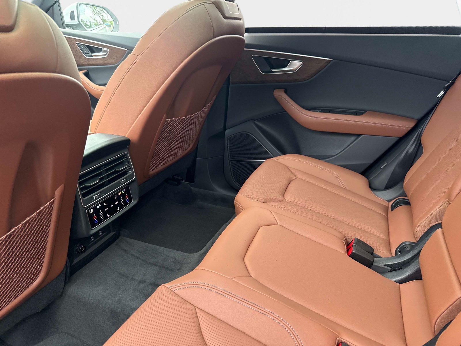 New 2026 Glacier White Metallic Audi Premium Plus image 14