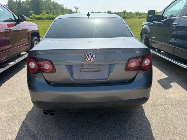 Used 2008  Volkswagen SE image 5