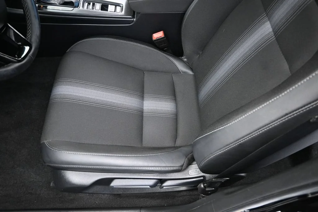 2025 Honda Civic Sport - Photo 13