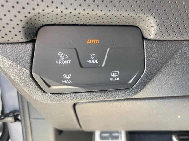 2026 Volkswagen Atlas Cross Sport SEL Premium R-LINE - Photo 37