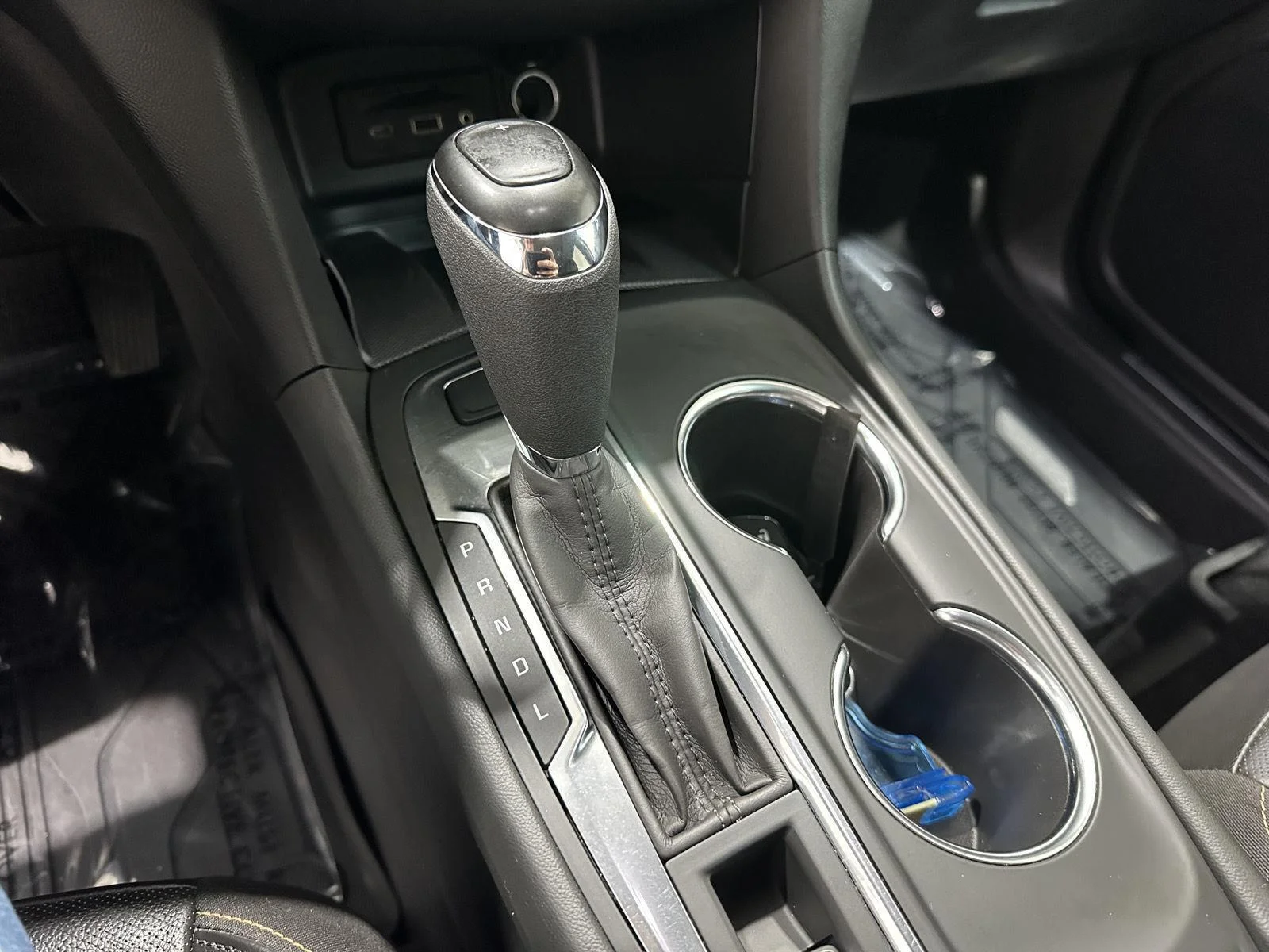 Used 2021 SUMMIT WHITE Chevrolet Premier image 13