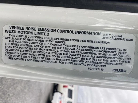 Used 2019 White Isuzu Dump Truck image 78
