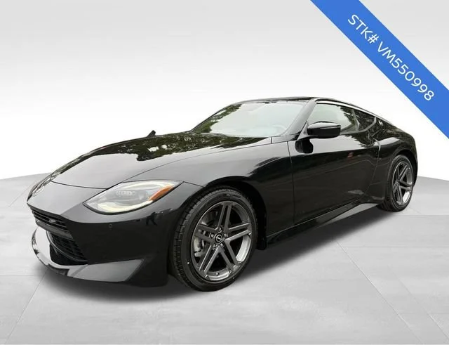 New 2027 Black Diamond Pearl Nissan Sport image 3