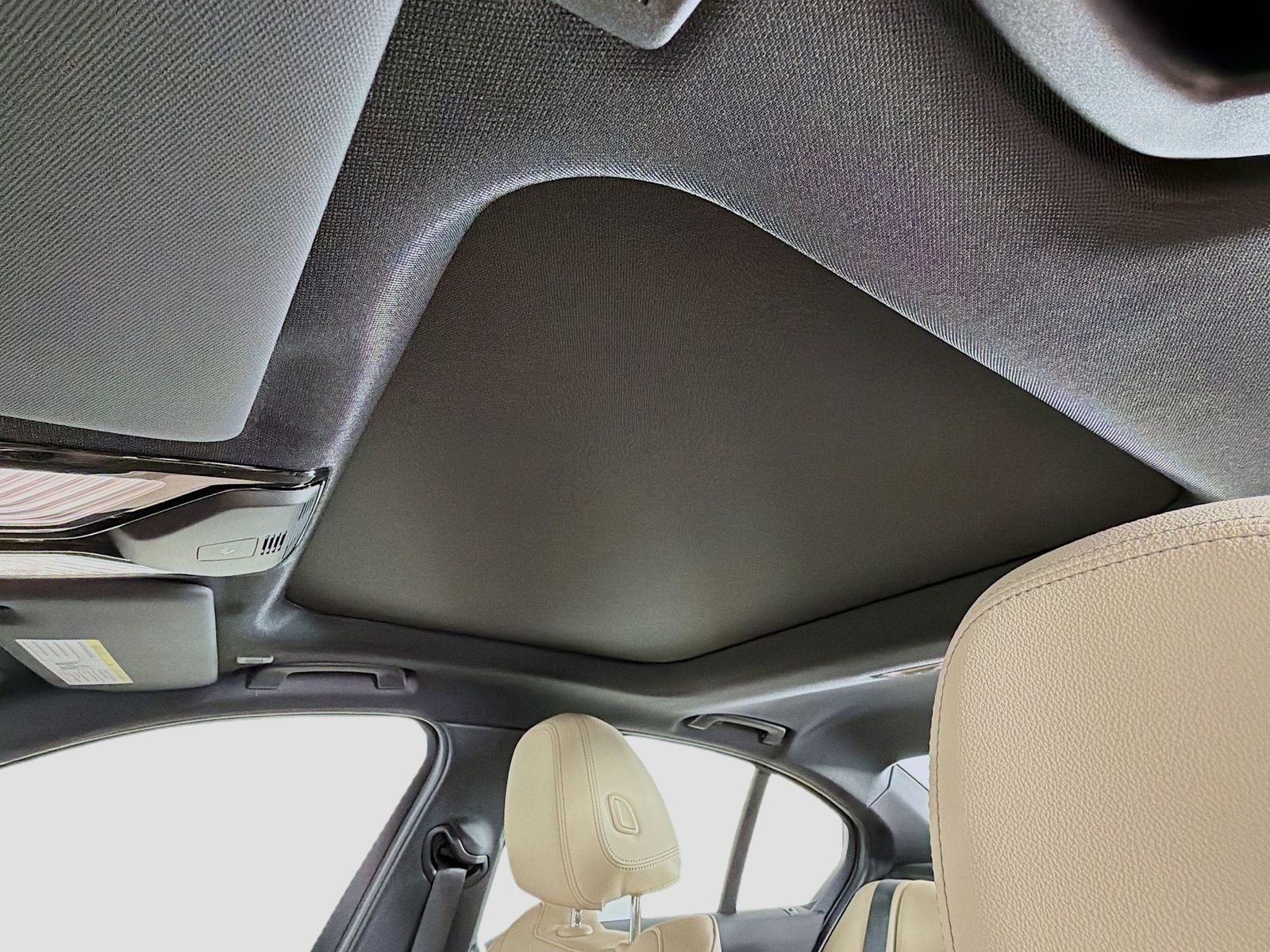 New 2026 Mineral White Metallic BMW 330i image 22