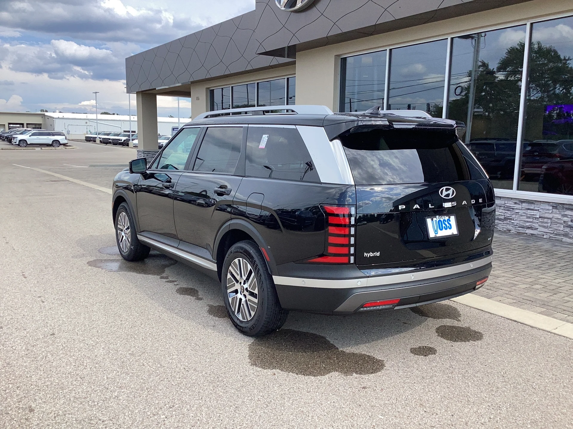 New 2026 Abyss Black Pearl Hyundai SEL Premium 8P image 9