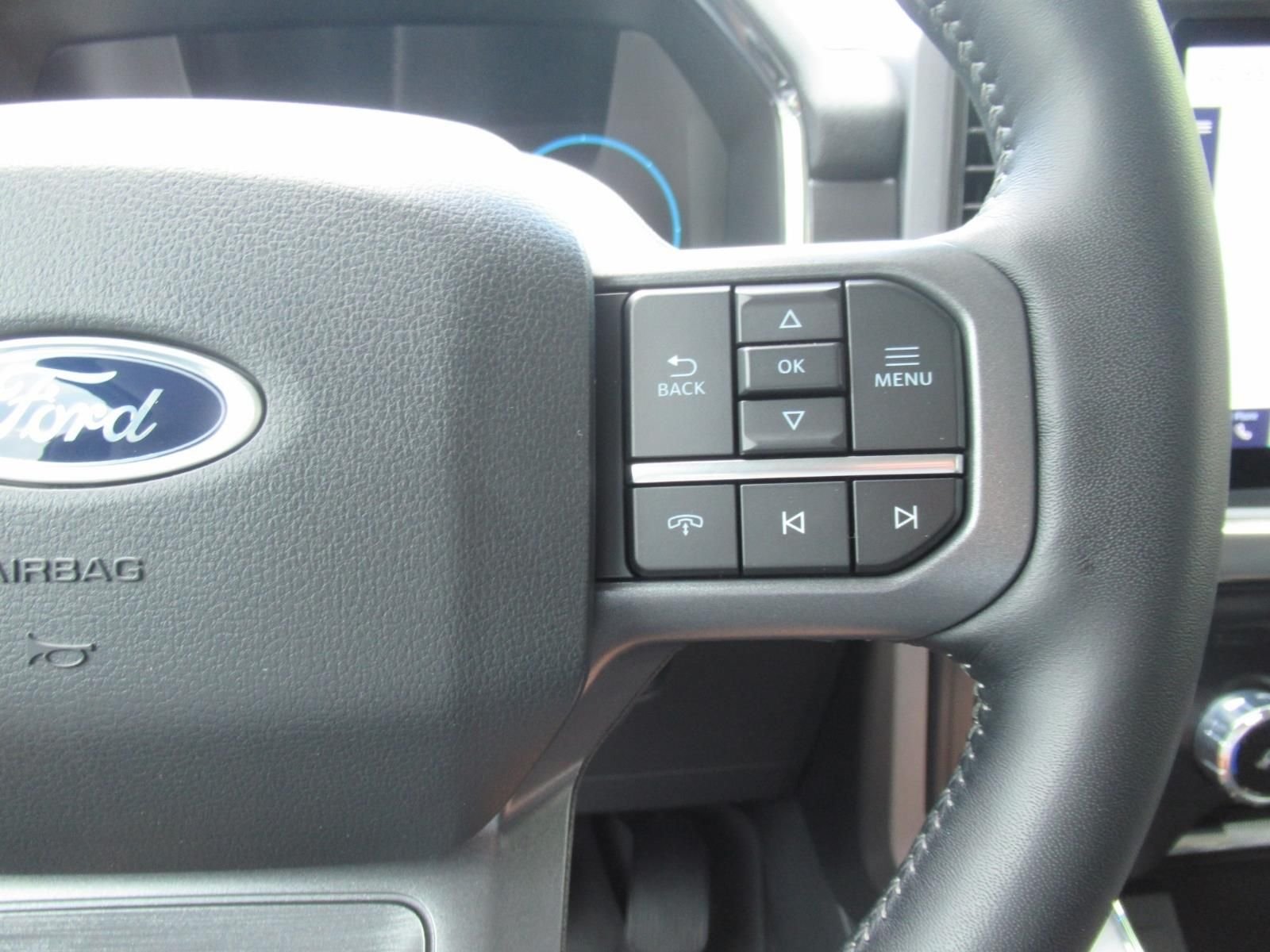 Used 2023 Red Ford Lariat image 25