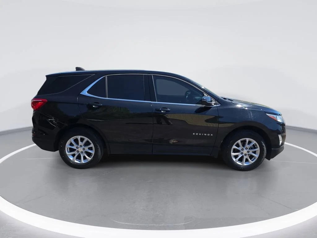Used 2020 Chevrolet Equinox 2FL with VIN 3GNAXJEVXLL145541 for sale in Davison, MI