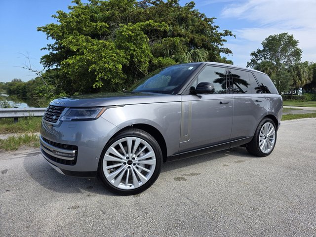 2026 Land Rover Range Rover P400 SE
